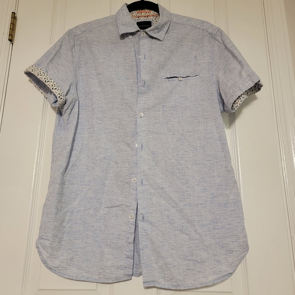 Denim & Flower Short Sleeve Button Shirts - Picture 6 of 12